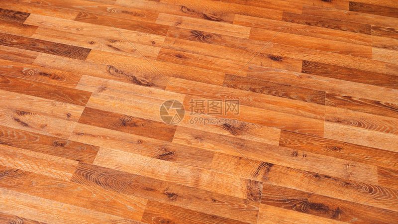 三层实木地板口碑榜背后：别让“品牌光环”误导你的选择