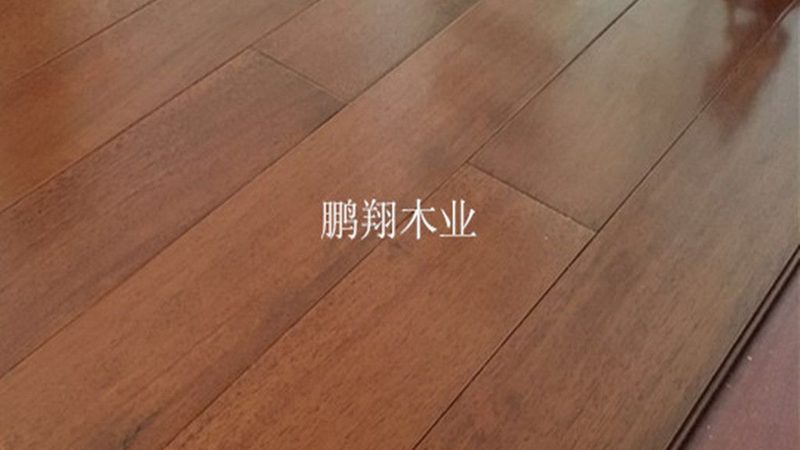 实木地板价格揭秘：2024年一平米多少钱？**